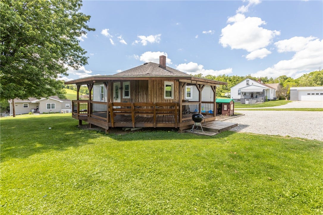 650 Mcclane Farm Rd, Washington, PA 15301