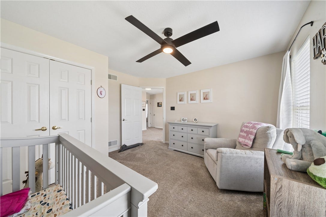 518 Southfield Dr, Greensburg, PA 15601