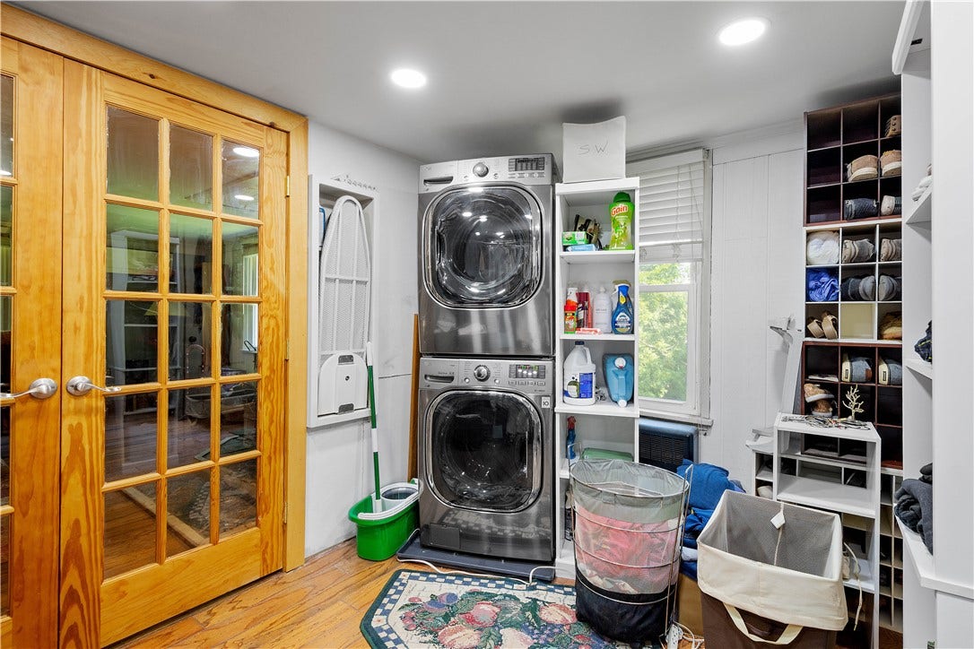 5551 CLAYTONA DRIVE, Bethel Park, PA 15102