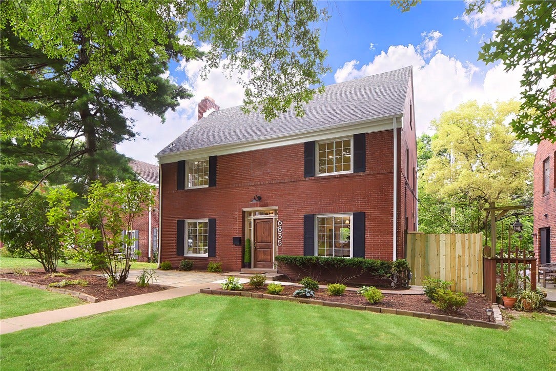 6835 Penham Place, Pittsburgh, PA 15208 6835 Penham Place, Pittsburgh, PA 15208