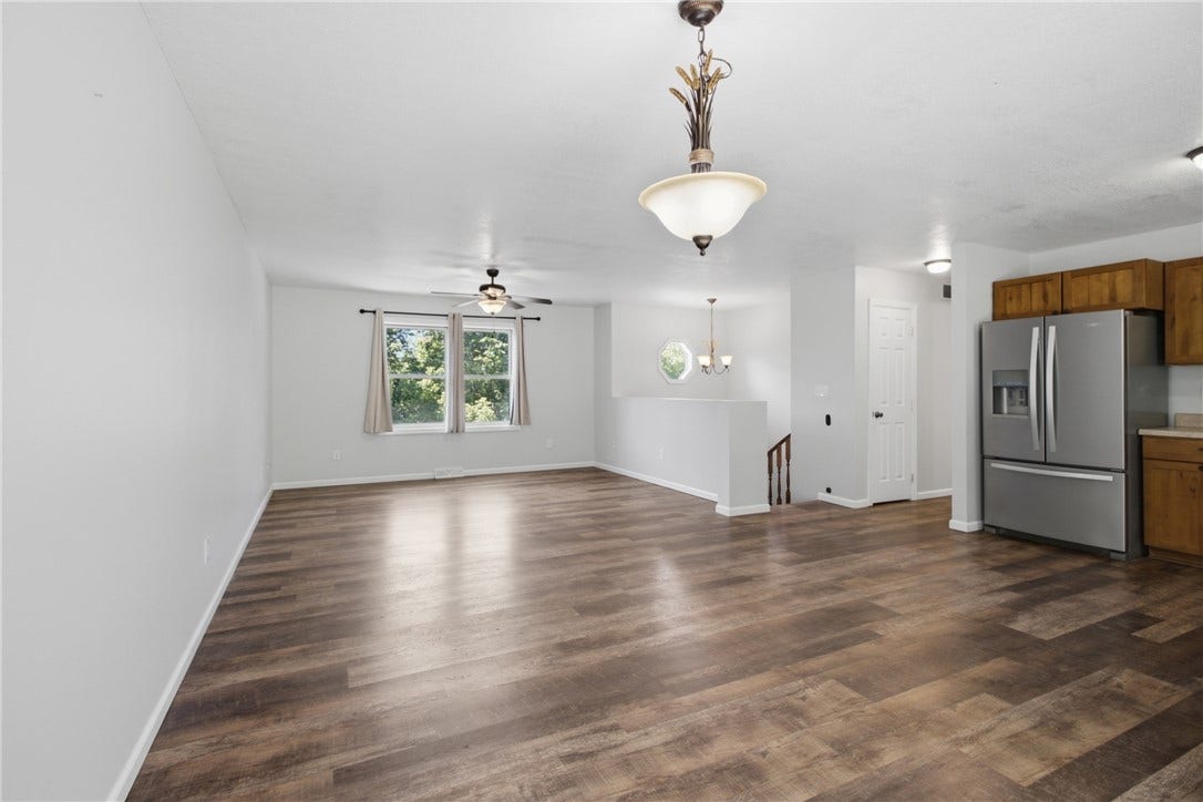 124 Debolt Ave, Masontown, PA 15461