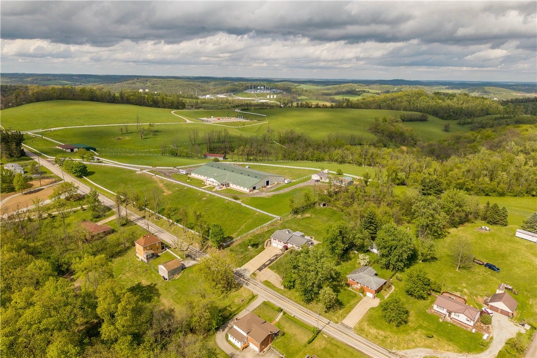 538 Old Hickory Ridge Rd, Washington, PA 15301