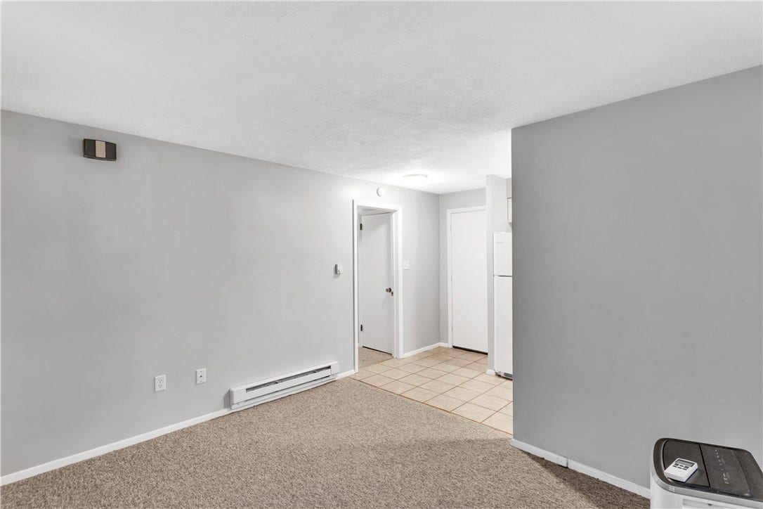 616 Woodburn Lane, Greensburg, PA 15601