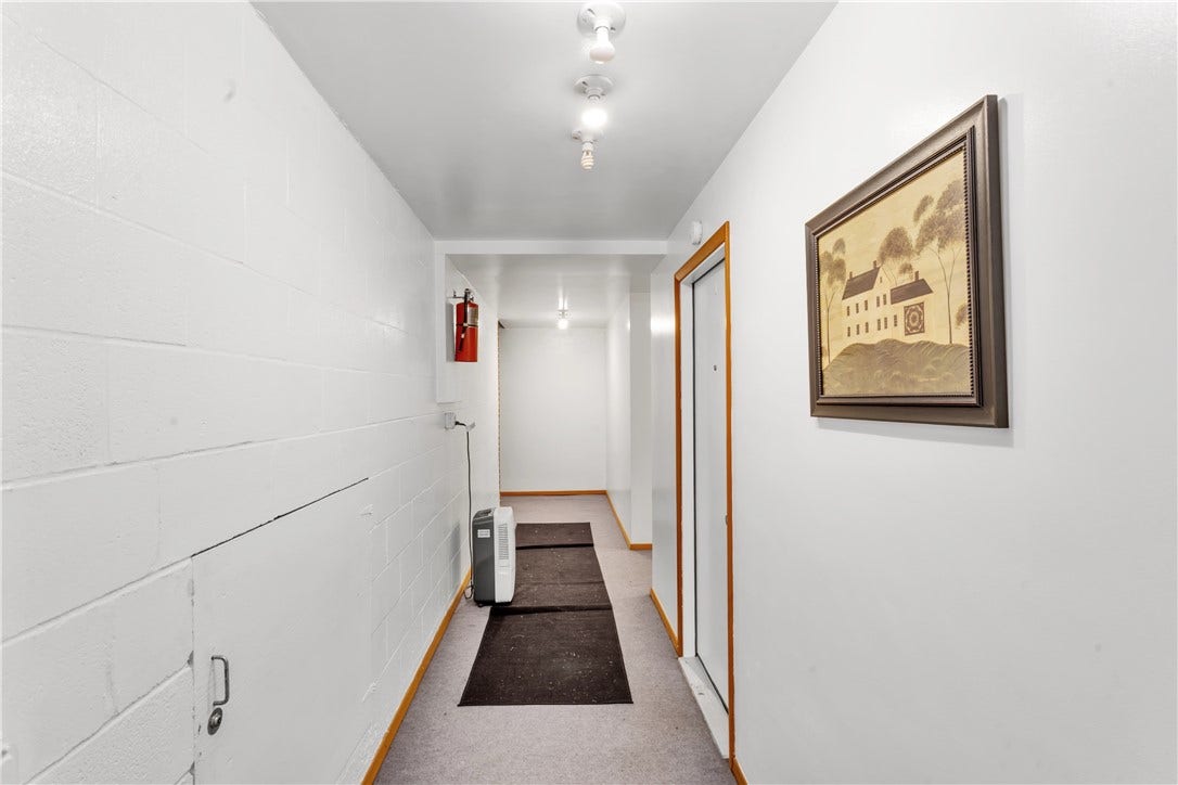 616 Woodburn Lane, Greensburg, PA 15601
