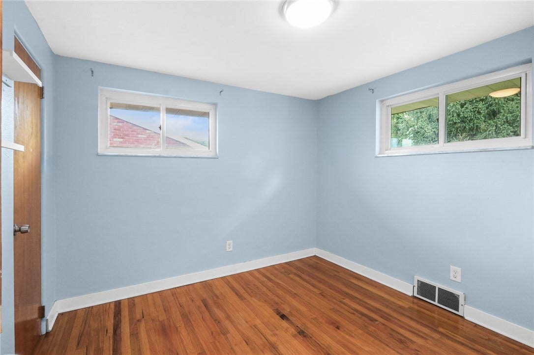 1x9 2nd bedroom has been made into the baby's nursery.