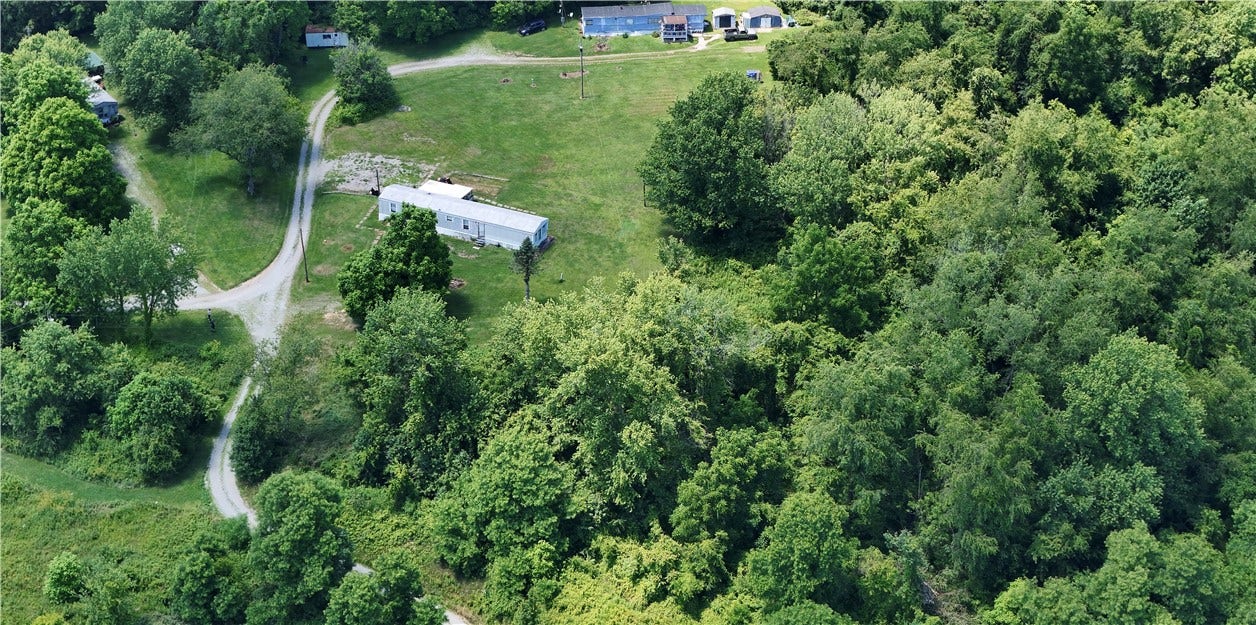 7155 NATIONAL PIKE, Uniontown, PA 15401