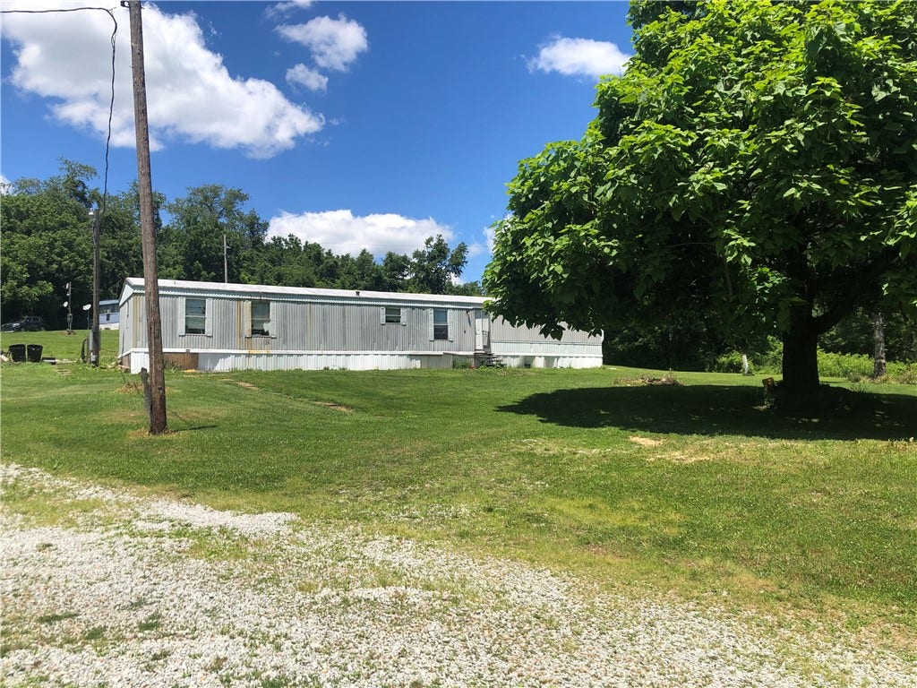 7155 NATIONAL PIKE, Uniontown, PA 15401