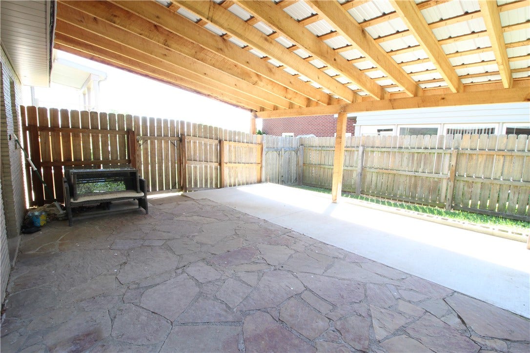 covered patio