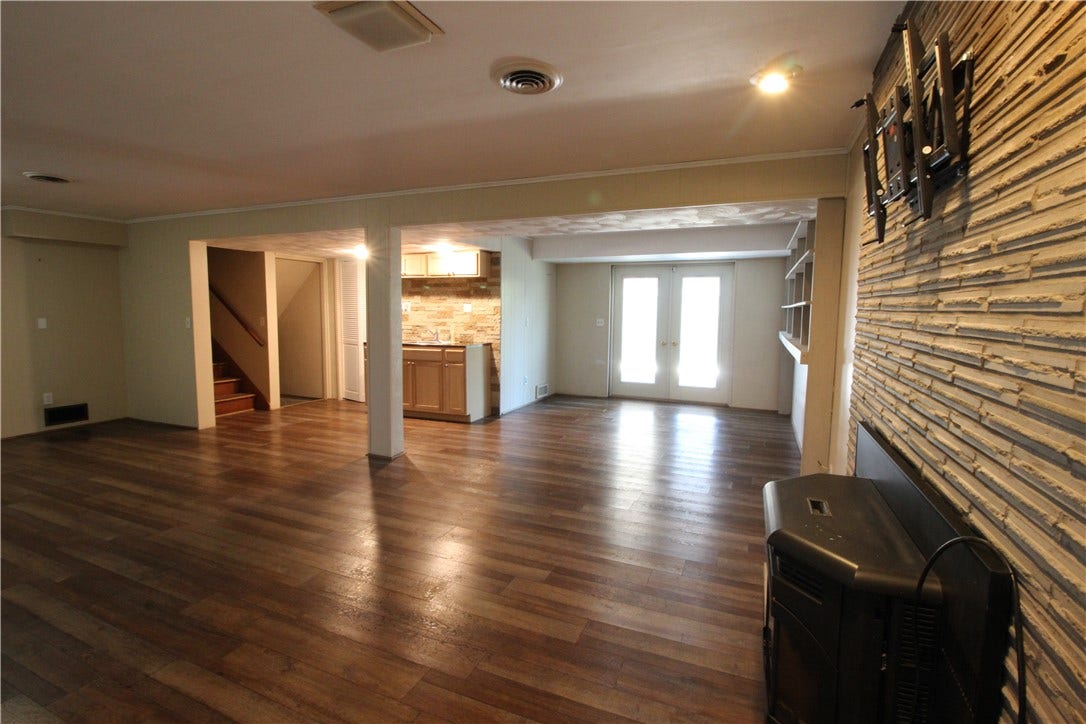 family room