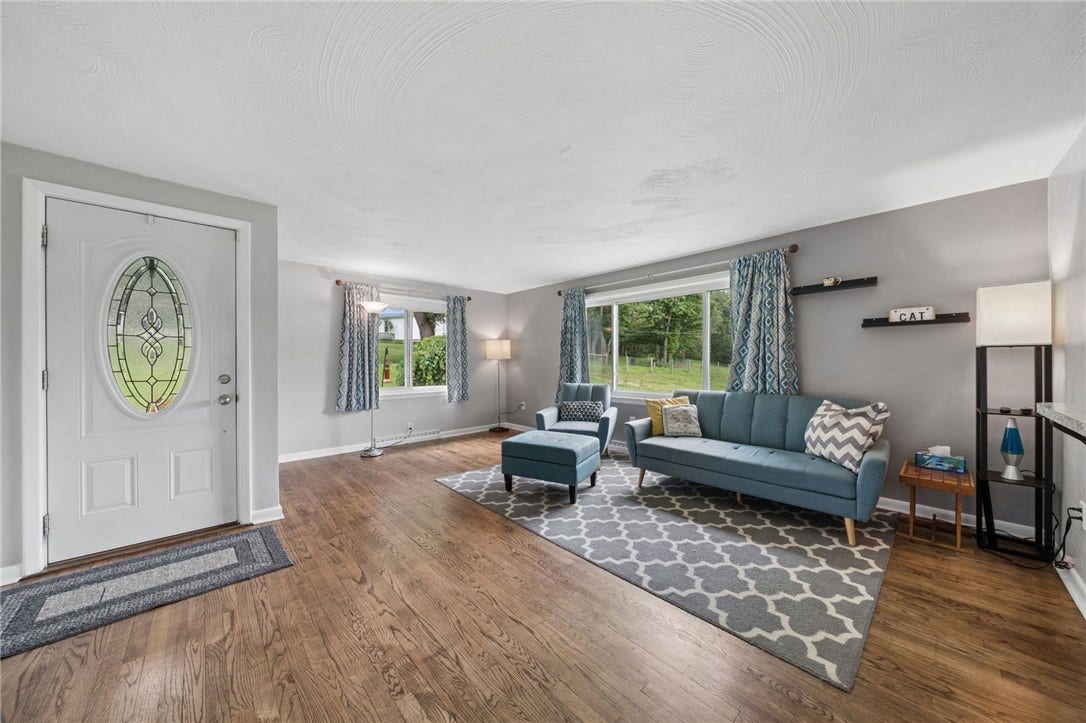 11 Angott Rd, Washington, PA 15301
