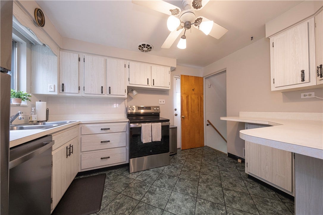 5229 Colewood Dr, Pittsburgh, PA 15236 5229 Colewood Dr, Pittsburgh, PA 15236