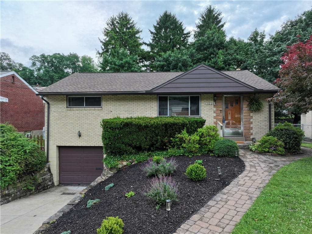 5229 Colewood Dr, Pittsburgh, PA 15236 5229 Colewood Dr, Pittsburgh, PA 15236