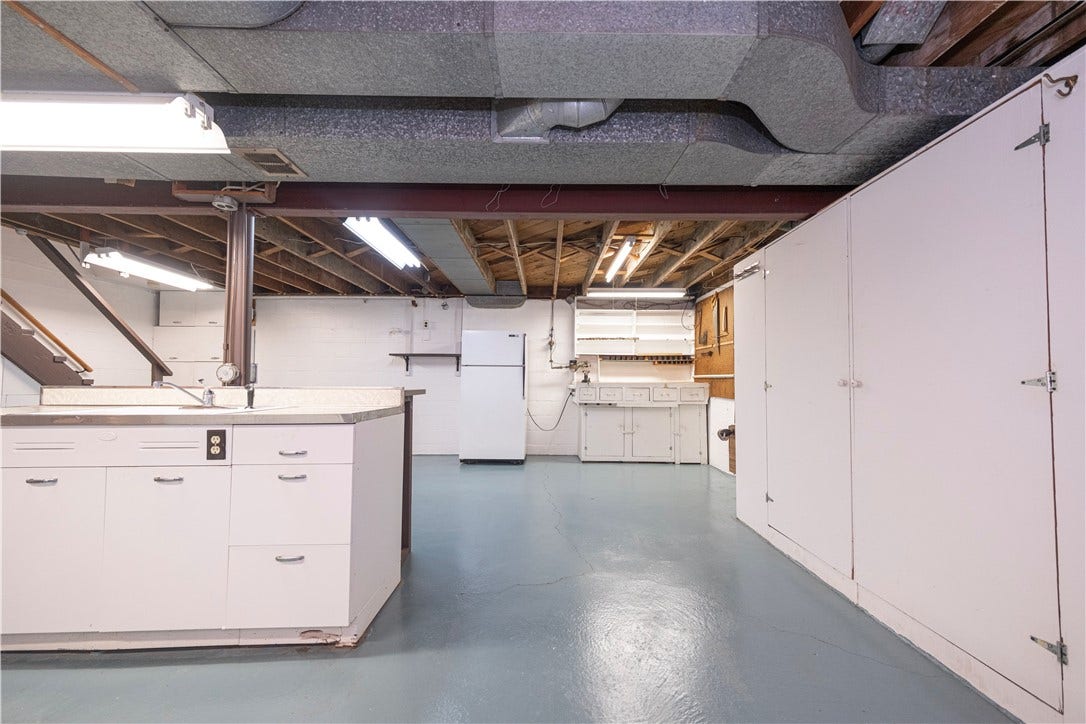 5229 Colewood Dr, Pittsburgh, PA 15236 5229 Colewood Dr, Pittsburgh, PA 15236