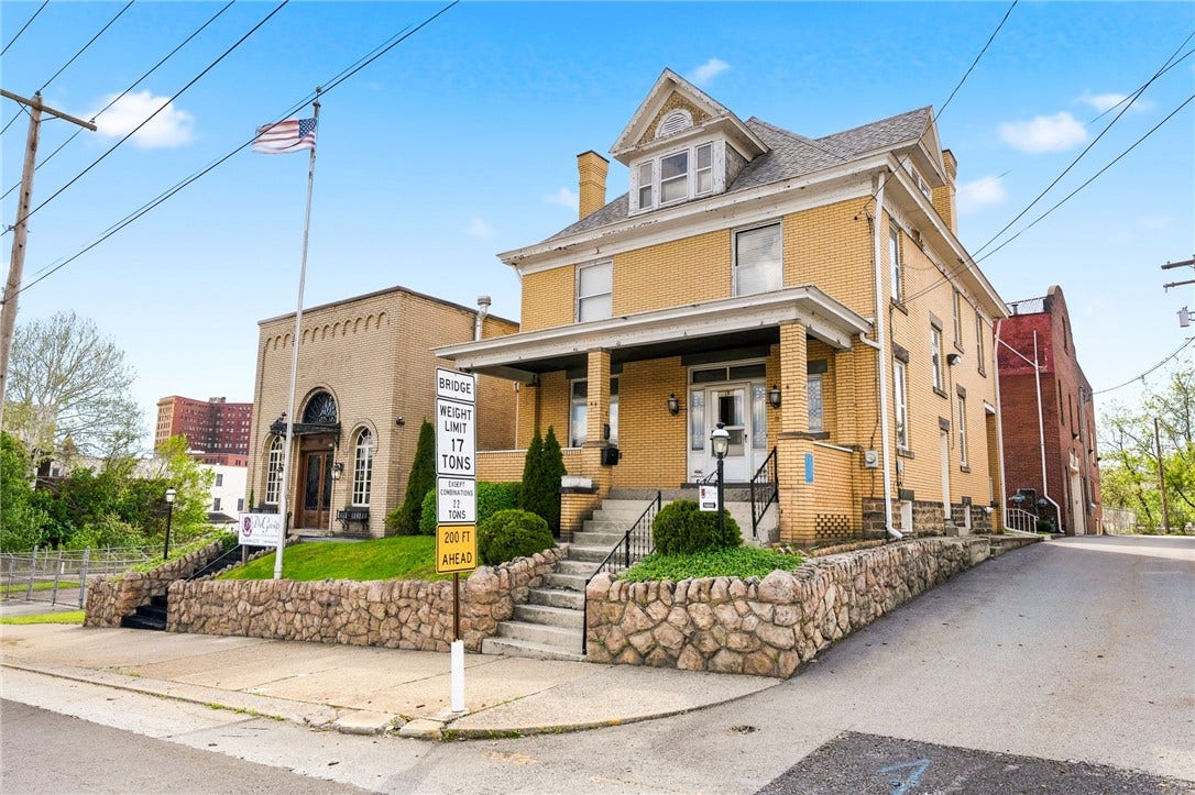 65 N Gallatin Ave, Uniontown, PA 15401