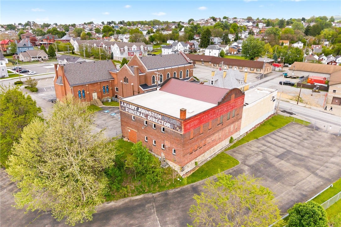 65 N Gallatin Ave, Uniontown, PA 15401