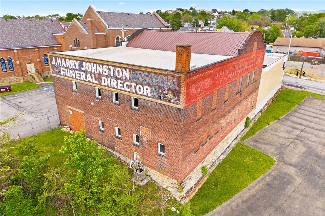 65 N Gallatin Ave, Uniontown, PA 15401