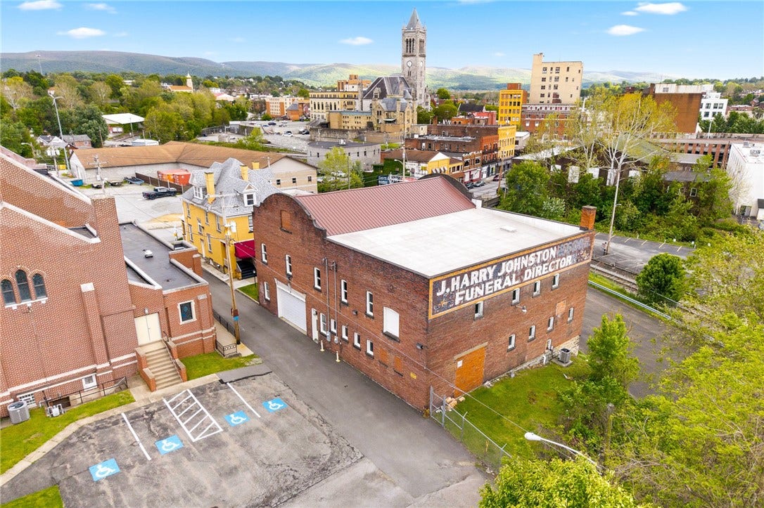 65 N Gallatin Ave, Uniontown, PA 15401