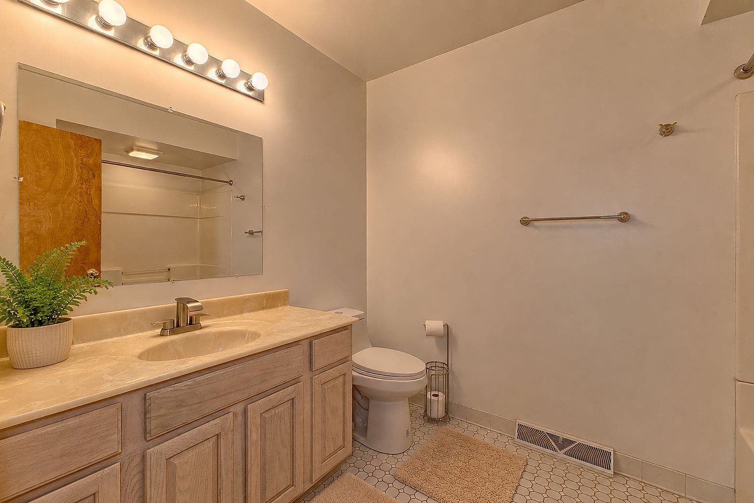 1125 Acorn Drive, Greensburg, PA 15601
