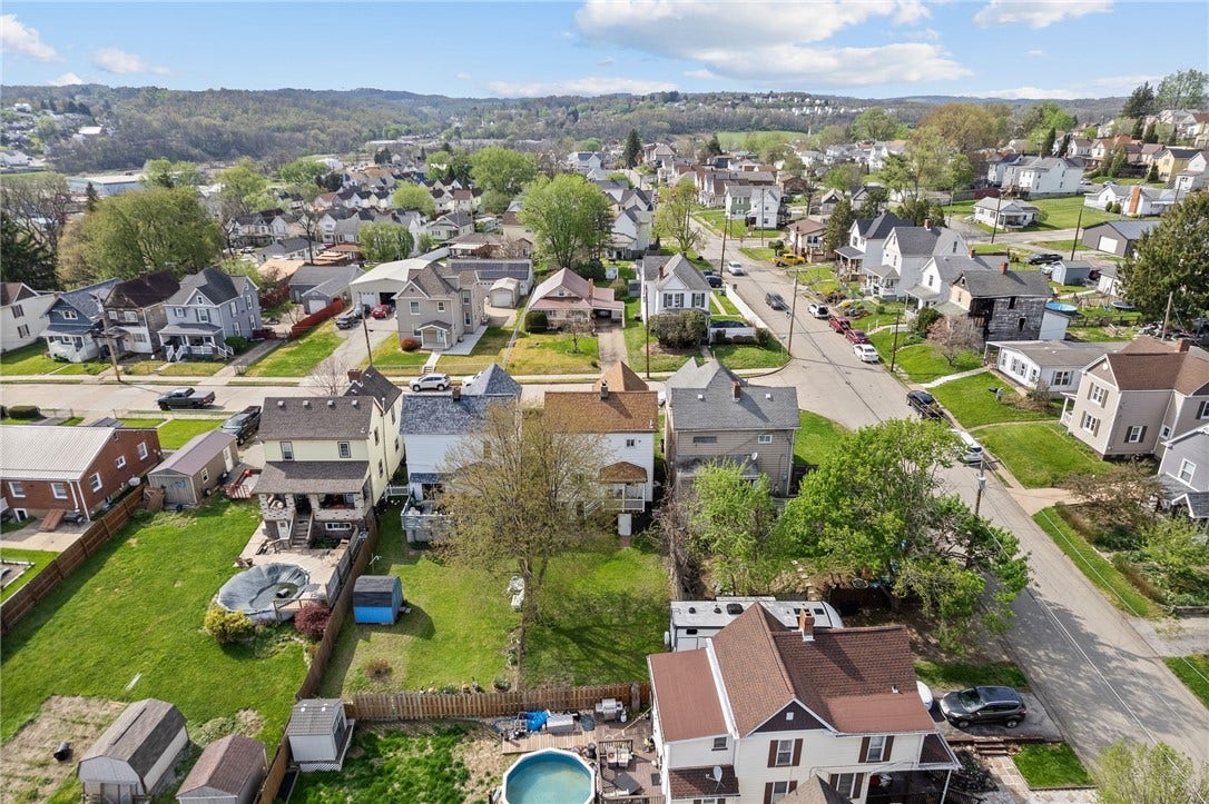 192 Lawrence Ave, Washington, PA 15301