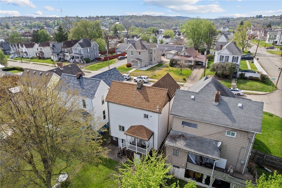 192 Lawrence Ave, Washington, PA 15301