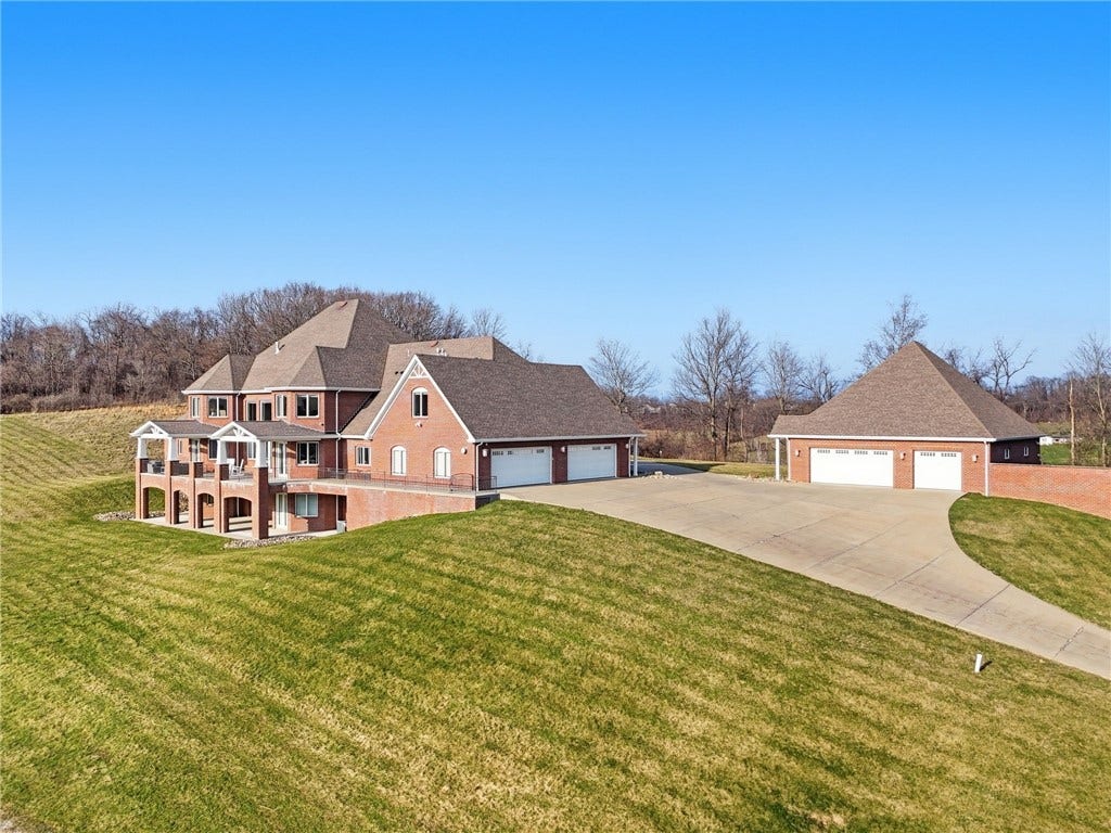 308 Sutherland Drive, Venetia, PA 15367