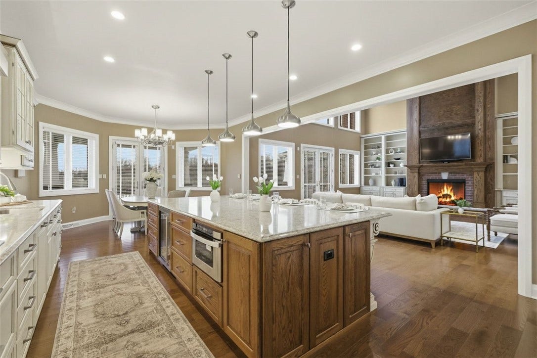 308 Sutherland Drive, Venetia, PA 15367