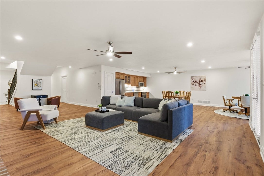 308 Sutherland Drive, Venetia, PA 15367