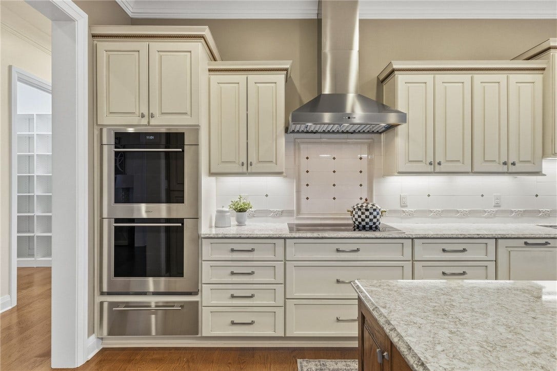 308 Sutherland Drive, Venetia, PA 15367