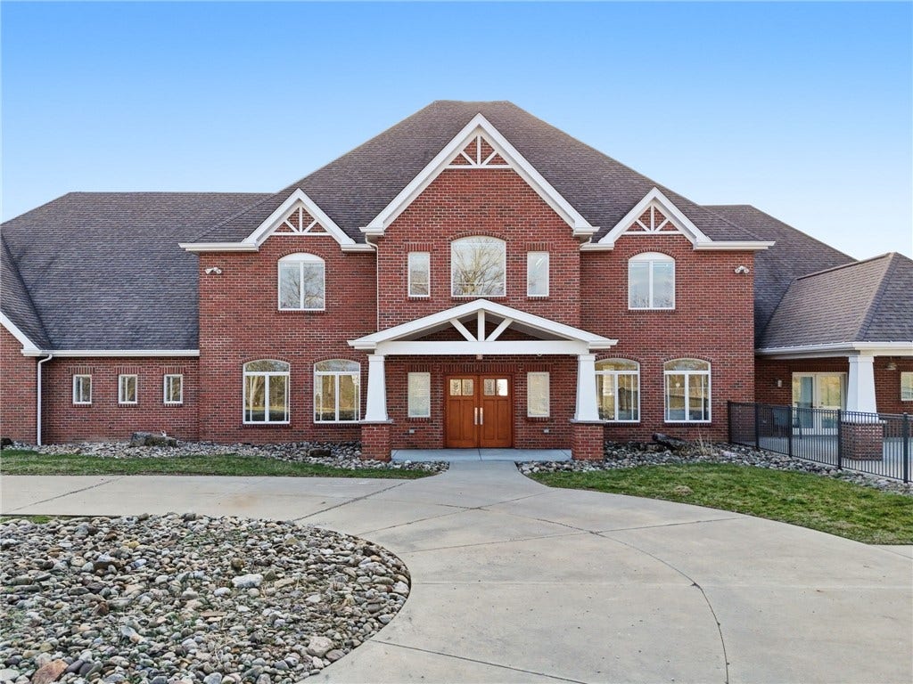 308 Sutherland Drive, Venetia, PA 15367