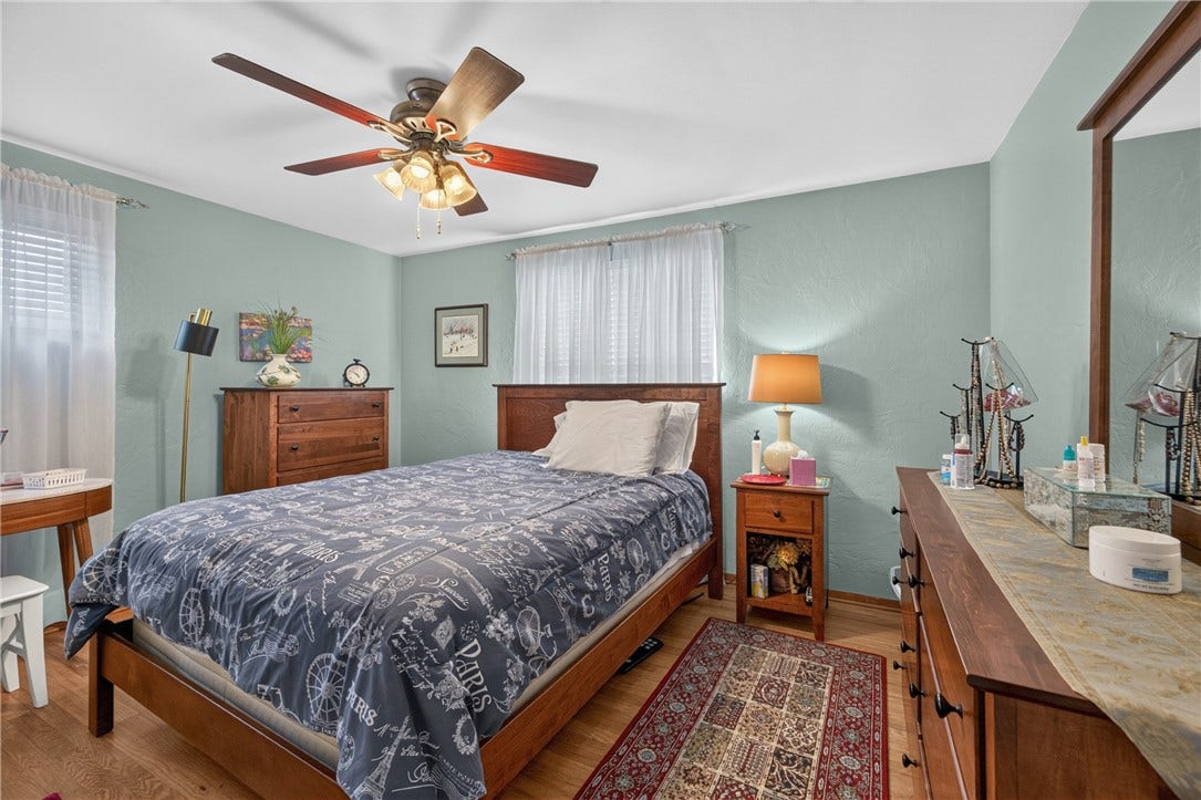 265 Oaklyn Rd., Bethel Park, PA 15102