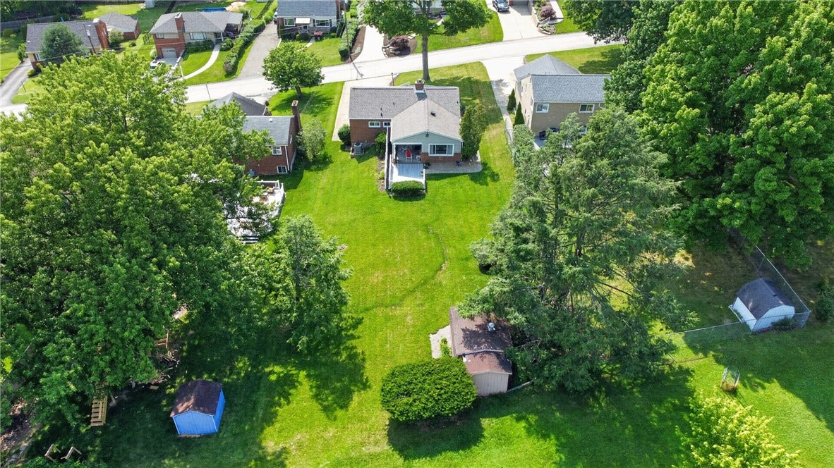 265 Oaklyn Rd., Bethel Park, PA 15102