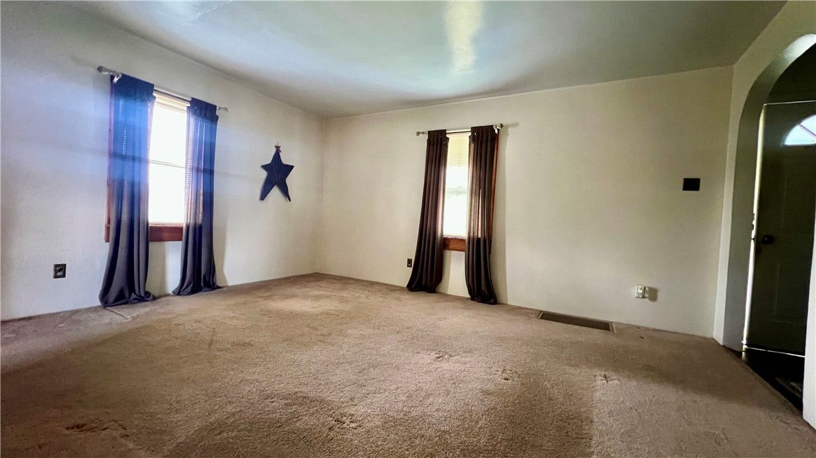 208 N. 2nd St, Masontown, PA 15461
