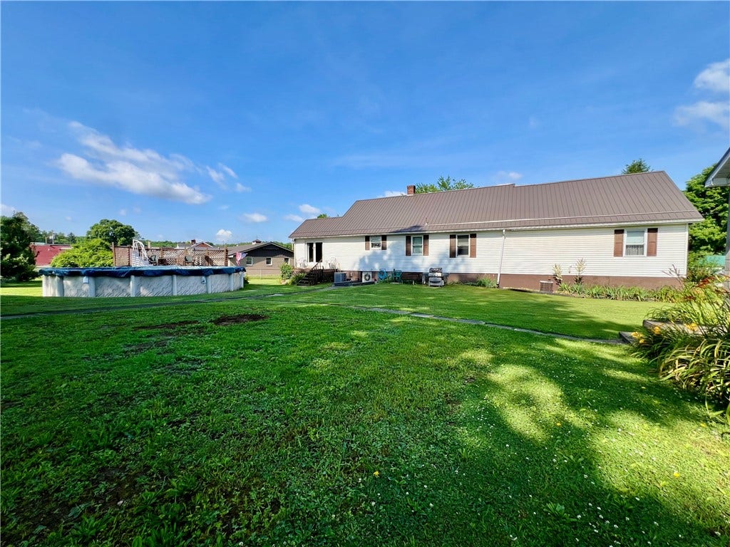208 N. 2nd St, Masontown, PA 15461