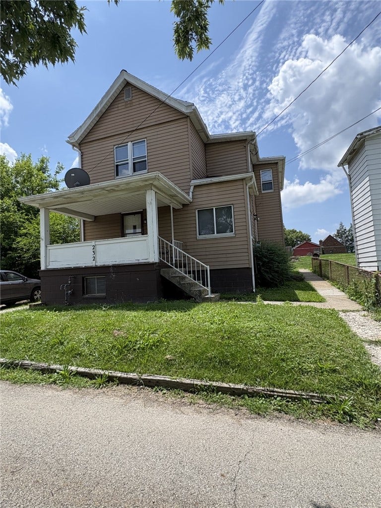 232 Thornton Aly, Brownsville, PA 15417