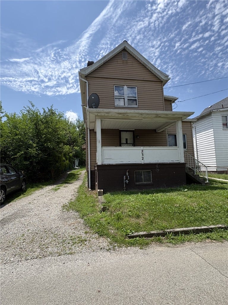 232 Thornton Aly, Brownsville, PA 15417