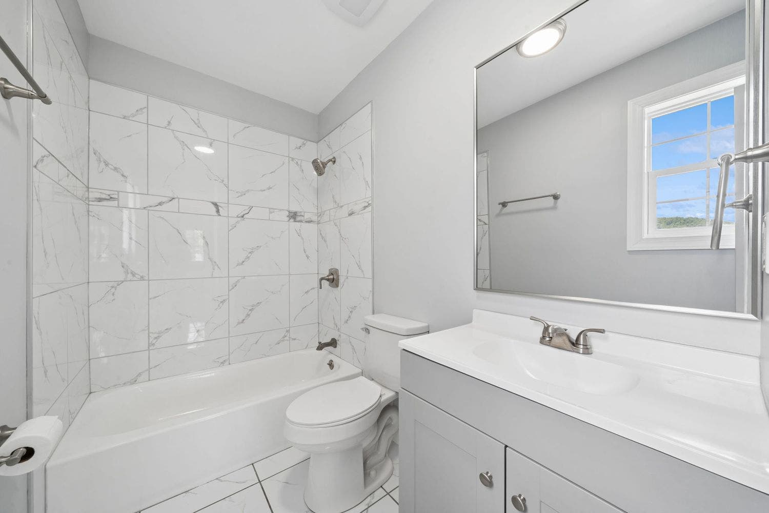 401 Lincoln St., Elizabeth, PA 15037