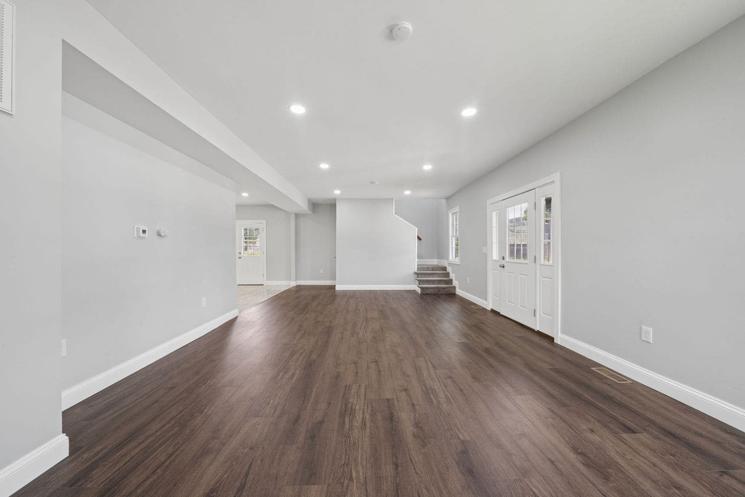 401 Lincoln St., Elizabeth, PA 15037