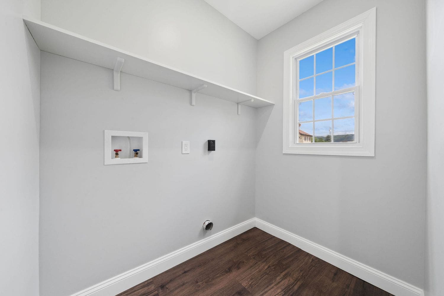 401 Lincoln St., Elizabeth, PA 15037