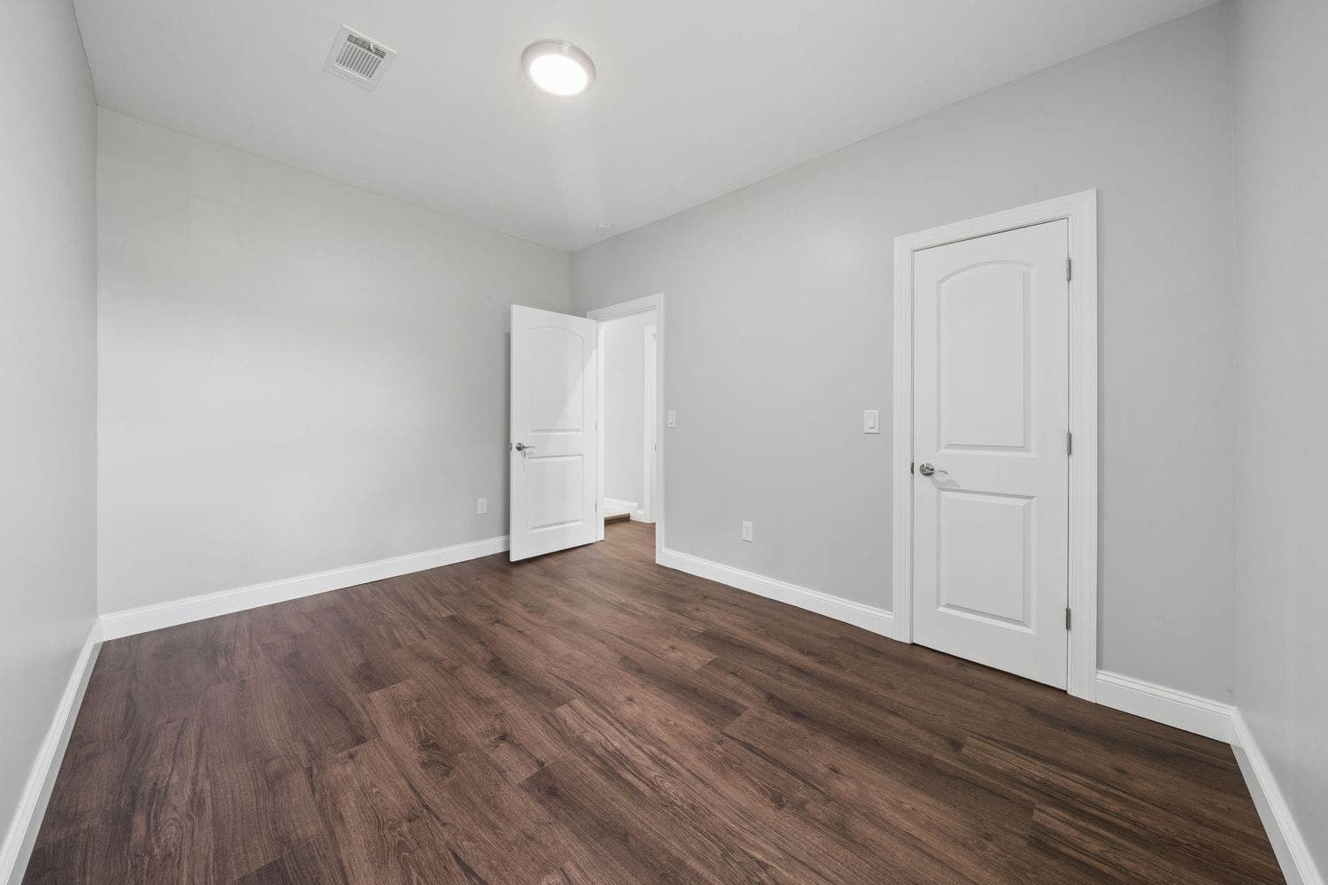 401 Lincoln St., Elizabeth, PA 15037