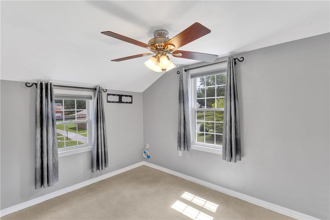 Upper Level Bedroom #1