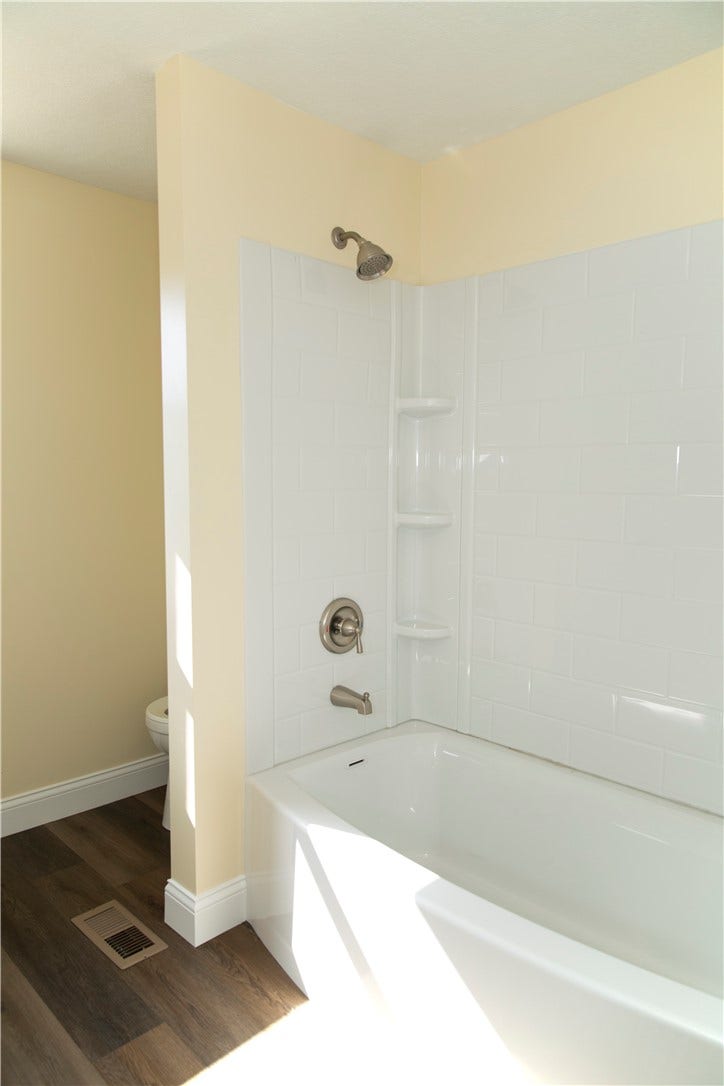 387 W Wylie Ave, Washington, PA 15301
