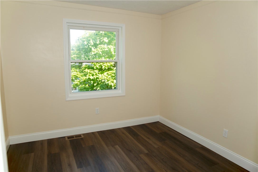 387 W Wylie Ave, Washington, PA 15301