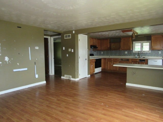 26 Mulberry Street, Belle Vernon, PA 15012