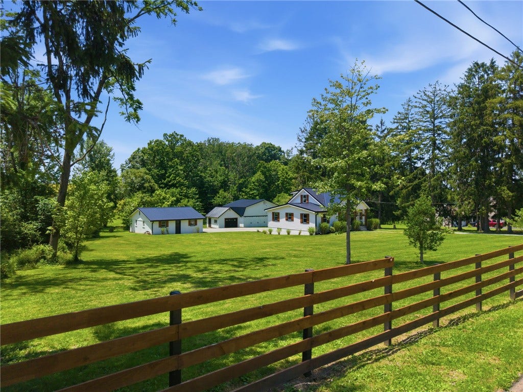 1520 State Route 130, Greensburg, PA 15601