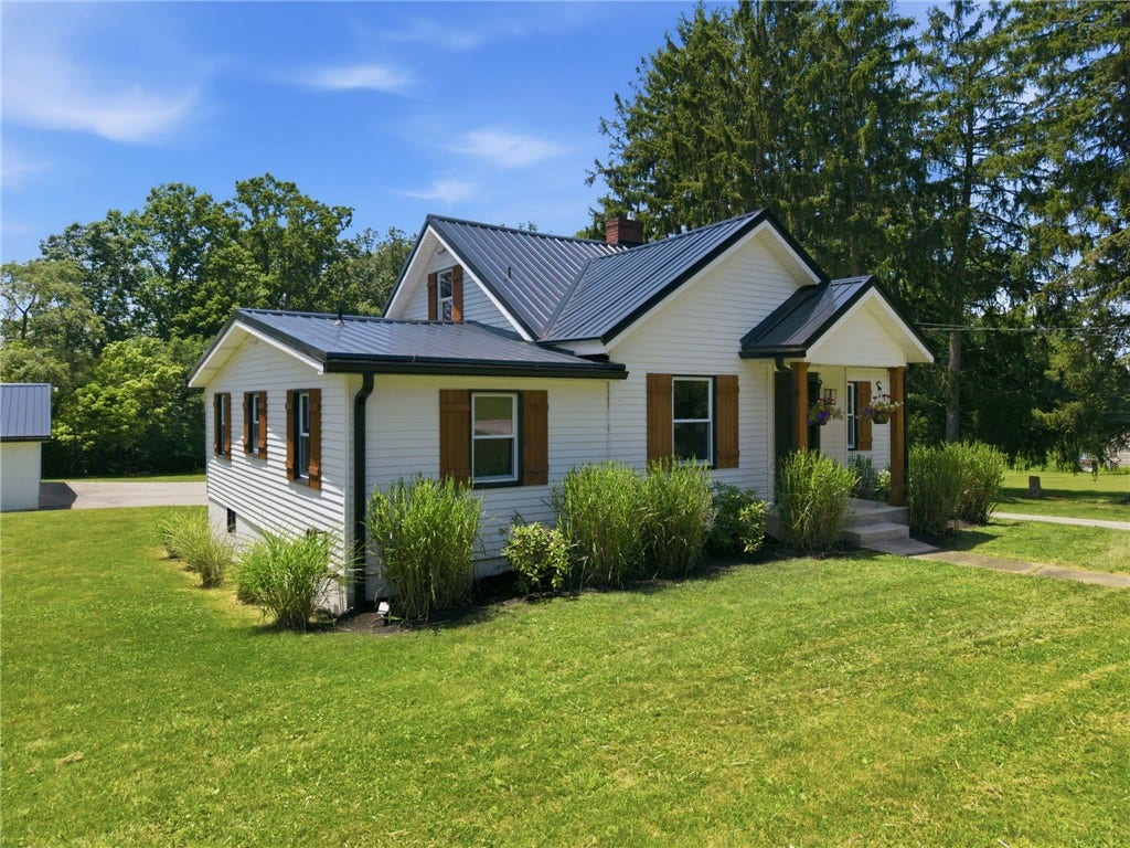 1520 State Route 130, Greensburg, PA 15601