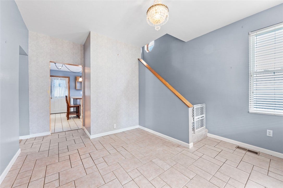 1230 Chestnut St, Connellsville, PA 15425