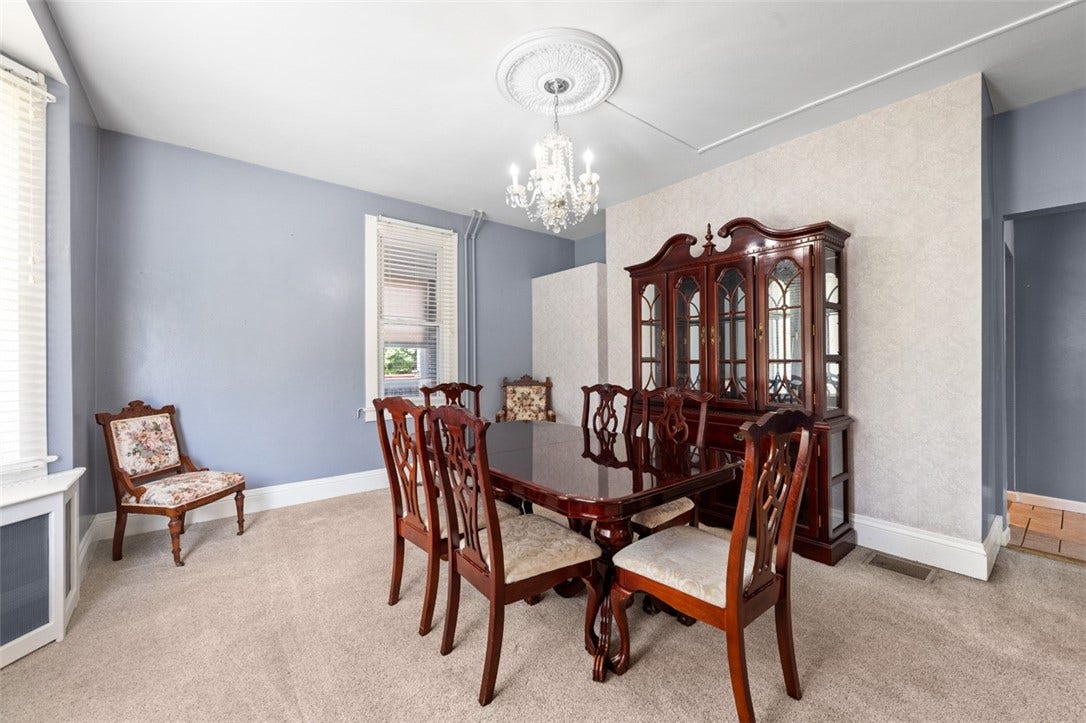 1230 Chestnut St, Connellsville, PA 15425