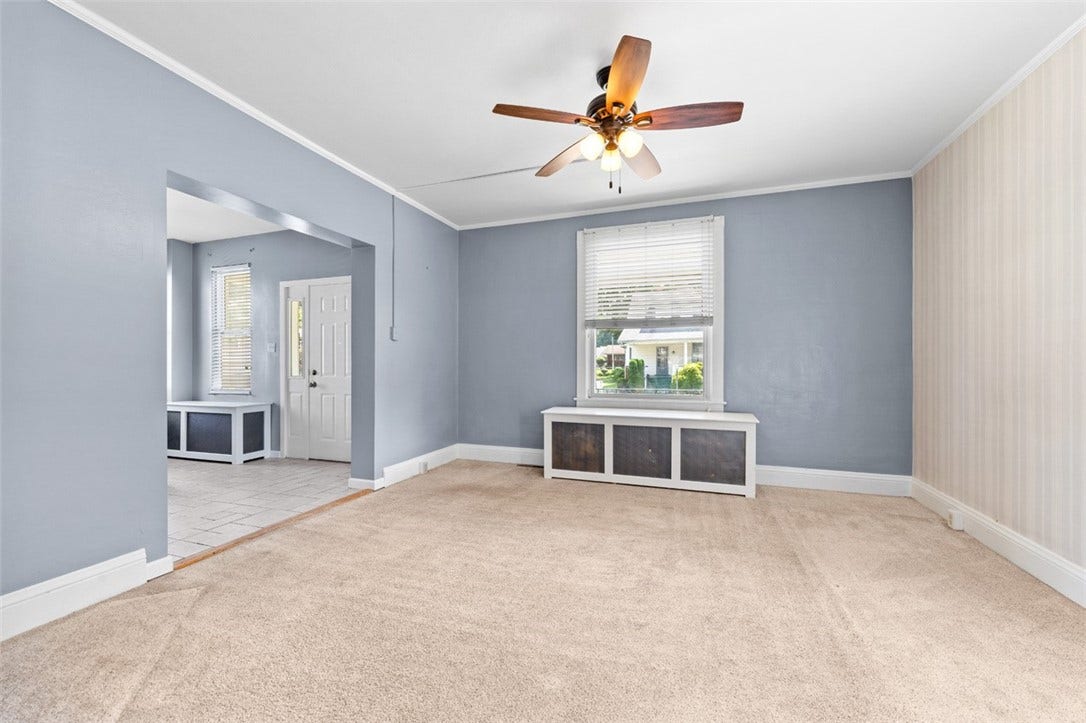 1230 Chestnut St, Connellsville, PA 15425