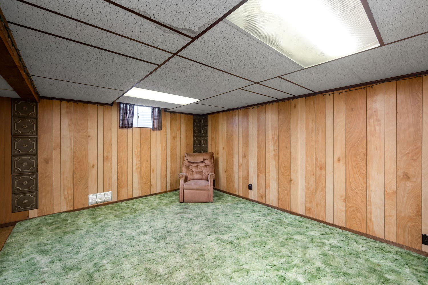 1673 Norsen Drive, Pittsburgh, PA 15243 Family Room