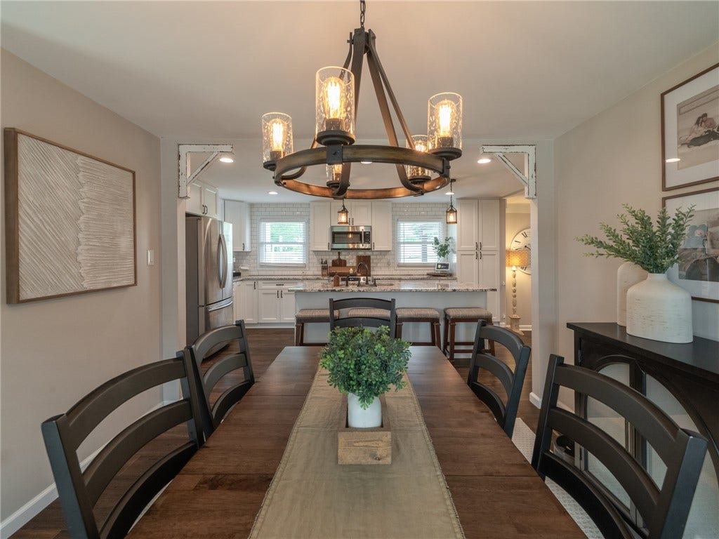 236 Lisa Dr, Bethel Park, PA 15102